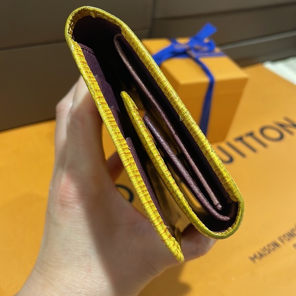 SOLD 💛💛Authentic Yellow Louis Vuitton Trifold Long Wallet - Picture 7 of 16